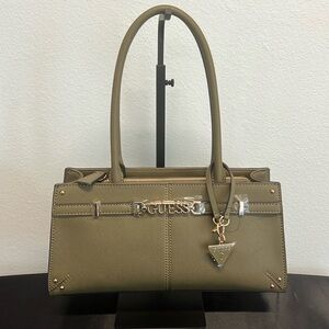 Guess | Olive Satchel w/Iconic Logo Bag Charm